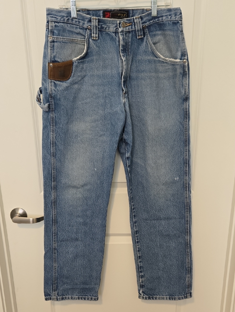 WRANGLER RIGGS Relaxed Light Blue Carpenter Jeans with Utility Pocket